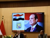 محافظ جنوب سيناء يلقي محاضرة توعوية عن دور الشباب ومشاركتهم الإيجابية في المجتمع