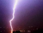 عاصفة كهربائية قوية تضرب هافانا الكوبية وانقطاع الكهرباء.. صور