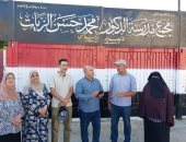 وكيل "تعليم دميـاط" يتابع استعدادات المدارس لبدء العام الدراسى