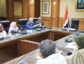 نائب محافظ سوهاج يعقد اجتماعا لمناقشة آليات التحول الرقمي 