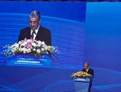 وزير الكهرباء يعدد مزايا استخدام الهيدروجين الأخضر لمجابهة تداعيات زيادة الكربون