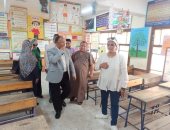 سكرتير مساعد الجيزة يتفقد جاهزية مدارس الطالبية والعمرانية لاستقبال العام الدراسى