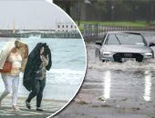 العاصفة "أجنيس" تتسبب فى عواصف وفيضانات بالمملكة المتحدة.. صور