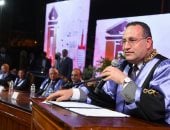 رئيس جامعة الإسكندرية يشهد حفل تخريج الدفعة 77 بكلية الهندسة  