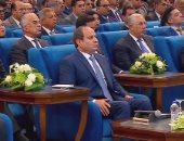 الرئيس السيسى للحكومة: أنا ما اعرفش حاجة اسمها 2030 كل المشروعات تخلص 2025