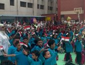 مدرسة "علي مبارك" الابتدائية في بورسعيد تستقبل طلابها بالبالونات والحلوى.. صور   