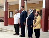 أول أيام الدراسة.. نائب محافظ الجيزة تؤكد استلام الكتب دون قيدها بالمصروفات