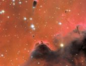 تلسكوب هابل يلتقط سديمًا خريفيا متوهجا من النجوم الشابة
