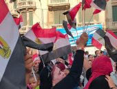 مسيرات حاشدة بالإسكندرية للاحتفال بنصر أكتوبر ومطالبة السيسي بالترشح.. صور