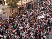 الآلاف بالإسكندرية يحتشدون في القائد إبراهيم لمطالبة الرئيس بالترشح.. صور