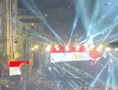 عروض ألعاب نارية لأحمد عصام تضىء سماء ميدان الكوربة بعد إعلان الرئيس السيسى ترشحه