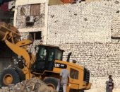 رفع 260 طن مخلفات وقمامة ضمن حملات النظافة بمدينة أسوان.. صور