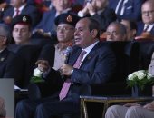 الرئيس السيسى يشاهد فيلما وثائقيا بعنوان "رحلة أمة" بالندوة التثقيفية