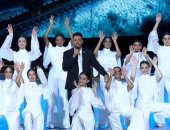 حماقى وفؤاد يقدمان فقرة فنية بالندوة التثقيفية أمام الرئيس السيسى