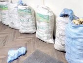 بوليفيا تعتقل رجلين بتهمة تهريب الماريجوانا في أكياس البطاطس والذرة