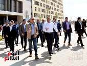 رئيس الوزراء يتفقد عددا من مشروعات العاصمة الإدارية