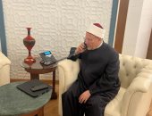 المفتي يجرى اتصالا هاتفيا بنظيره بالديار الفلسطينية للاطمئنان على الأوضاع
