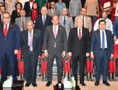 جامعة حلوان تكرم رموز حرب أكتوبر خلال احتفالية إرادة وطن 