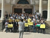 محامو مطروح ينظمون وقفة أمام النقابة تضامنا مع الشعب الفلسطيني