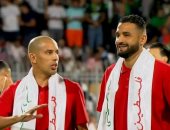 لاعبو منتخب الجزائر يدعمون فلسطين قبل مواجهة الرأس الأخضر.. فيديو
