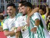 منتخب الجزائر يدمر الرأس الأخضر بثلاثية فى الشوط الأول.. فيديو