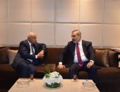 أبو الغيط يستقبل وزير خارجية تركيا ويؤكد ضرورة إغاثة سكان غزة