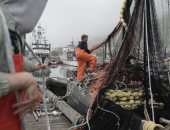 شبح التغير المناخى يهدد مهنة صيد الأسماك فى ألاسكا الأمريكية