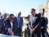 رئيس الحكومة وعدد من الوزراء فى زيارة لتفقد الأعمال النهائية للمرحلة الأولى من مشروع "مدينة باديا" برفقة ياسين منصور