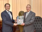 محافظ الإسكندرية يبحث مع قنصل عام لبنان الجديد تعزيز سبل التعاون