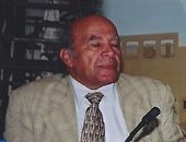 وفاة الناقد الكبير محمد زكريا عنانى عن عمر ناهز 87 عاما