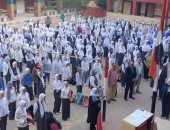 طلاب المدارس بالشرقية يقفون دقيقة حدادا على أرواح شهداء غزة