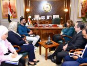 وزيرة الهجرة تستقبل مهندسًا مصريًا فى فنلندا لبحث التعاون فى التدريب المهنى