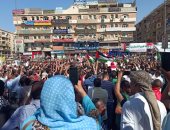 مسيرة تضامنية لآلاف المواطنين لدعم الشعب الفلسطينى بميدان الحصرى.. صور