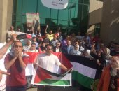 عميد طب ومدير مستشفيات جامعة عين شمس فى مسيرة تضامنية لدعم فلسطين.. صور