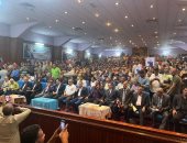 نقيب الغزل والنسيج: دعم الرئيس السيسى ضرورة لاستكمال بناء الجمھوریة الجدیدة