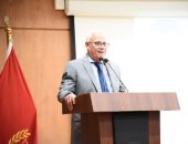محافظ بورسعيد: تقديم الدعم والتيسيرات لمنشآت القطاع الخاص الصحية للحصول على الاعتماد