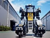 روبوت يابانى وزنه 3.5 طن يتحول إلى سيارة خلال ثوانى.. صور