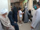 الكشف على 677 حالة بقافلة طبية مجانية بقرية بخانس فى محافظة قنا