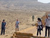 وفد سياحى من 3 دول يزور المناطق الأثرية فى المنيا