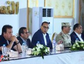 رئيس الوزراء يزور سيناء ويؤكد حرص الدولة على تنمية مشروعات أرض الفيروز