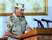 قائد الجيش الثانى الميدانى من سيناء: مرابطون لحماية أمن مصر القومى.. فيديو