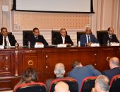 مطالب برلمانية بحل إشكاليات قانون التصالح بمخالفات البناء وتقنين الـ"توك توك"