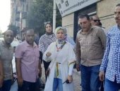 غلق منشأتين مخالفتين وتحرير 19 محضرًا في حملة مكبرة بحي الجمرك في الإسكندرية