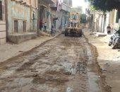 حملات مكثفة للنظافة وتمهيد الطرق والشوارع الرئيسية بمراكز المنيا