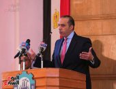 رئيس الحملة الانتخابية لـ"السيسى": الرئيس وجه بسرعة الانتهاء من قانون العمل