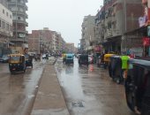 الأمطار الغزيرة تتواصل على مراكز ومدن محافظة الإسماعيلية.. فيديو