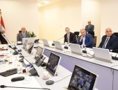 وزير الإسكان يترأس اجتماع إدارة الأزمات لمتابعة استعدادات مواجهة الأمطار 