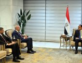 رئيس الوزراء يستعرض مع مسئولى مجموعة ماجد الفطيم الاستثمارات المرتقبة بمصر