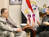 رئيس بعثة الجامعة العربية لمتابعة انتخابات الرئاسة يزور المجلس القومى للمرأة