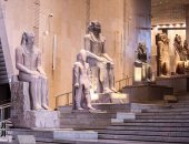 الدرج العظيم بالمتحف المصرى الكبير يفتح ابوابه استقبالا للزوار